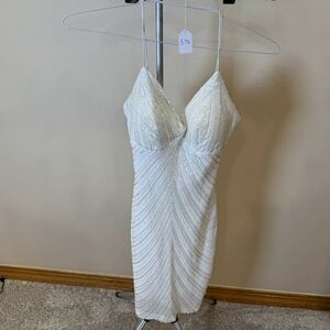 B. Darlin White Sequined Bodycon Dress Size S